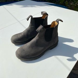 Blundstones 6.5/8.5 Extra Cushion